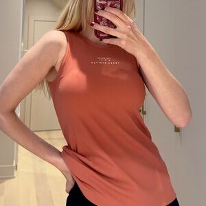 “Brand New Peach Adidas Gym Shirt with Unique Back Tights – Perfect for Gym